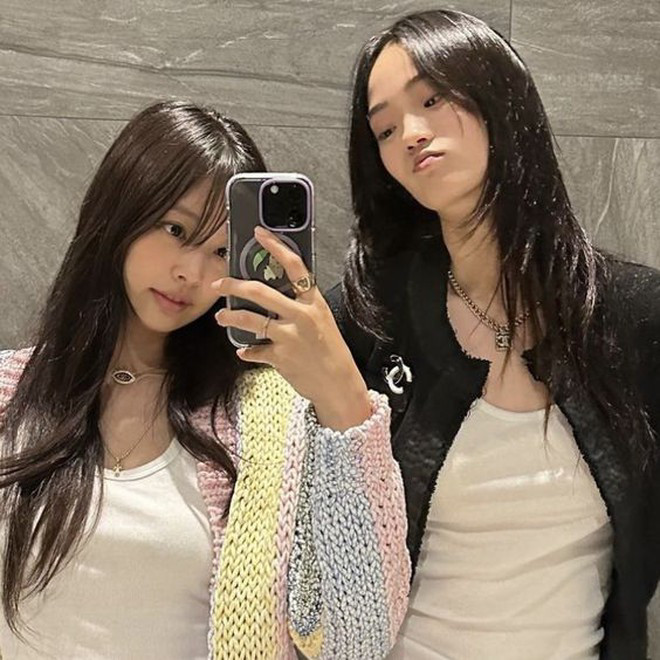 Song Hye Kyo – Jennie ở đâu trong lúc bạn thân siêu mẫu làm đám cưới?插图10 sk6 1 133638