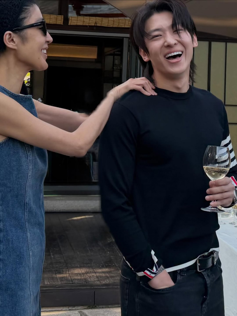 Song Hye Kyo – Jennie ở đâu trong lúc bạn thân siêu mẫu làm đám cưới?插图4 1777238445 910 3