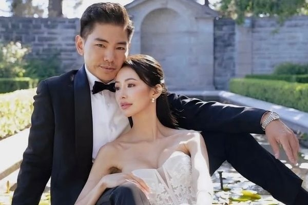 Cận nhan sắc nóng bỏng của ái nữ nhà tài phiệt vừa kết hôn nam ca sĩ đình đám