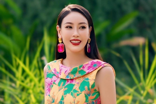 Hoa hậu trẻ nhất lịch sử: 31 tuổi tái hôn chồng đại gia, sống xa hoa trong biệt thự 400 tỷ