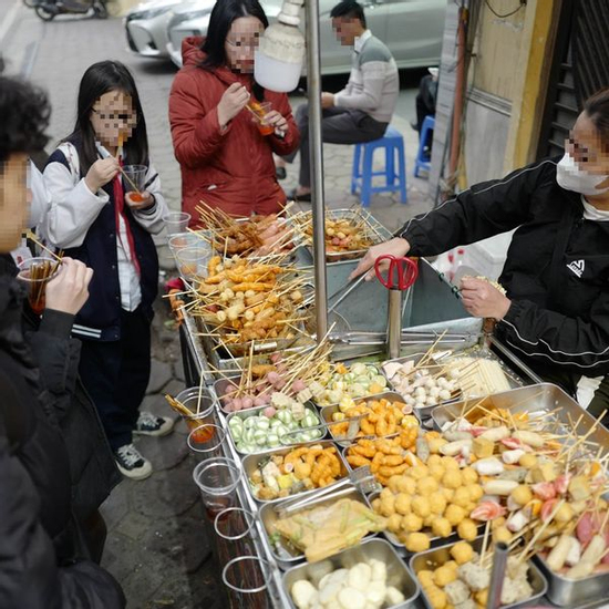 Nghị định MỚI: Cung cấp thực phẩm không bảo đảm an toàn cho trẻ em có thể bị phạt đến 40 triệu đồng