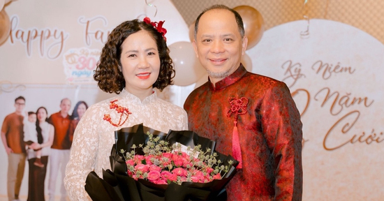 NSƯT 49 tuổi mới sinh con thứ 4 được chồng diễn viên hết mực yêu chiều là ai?