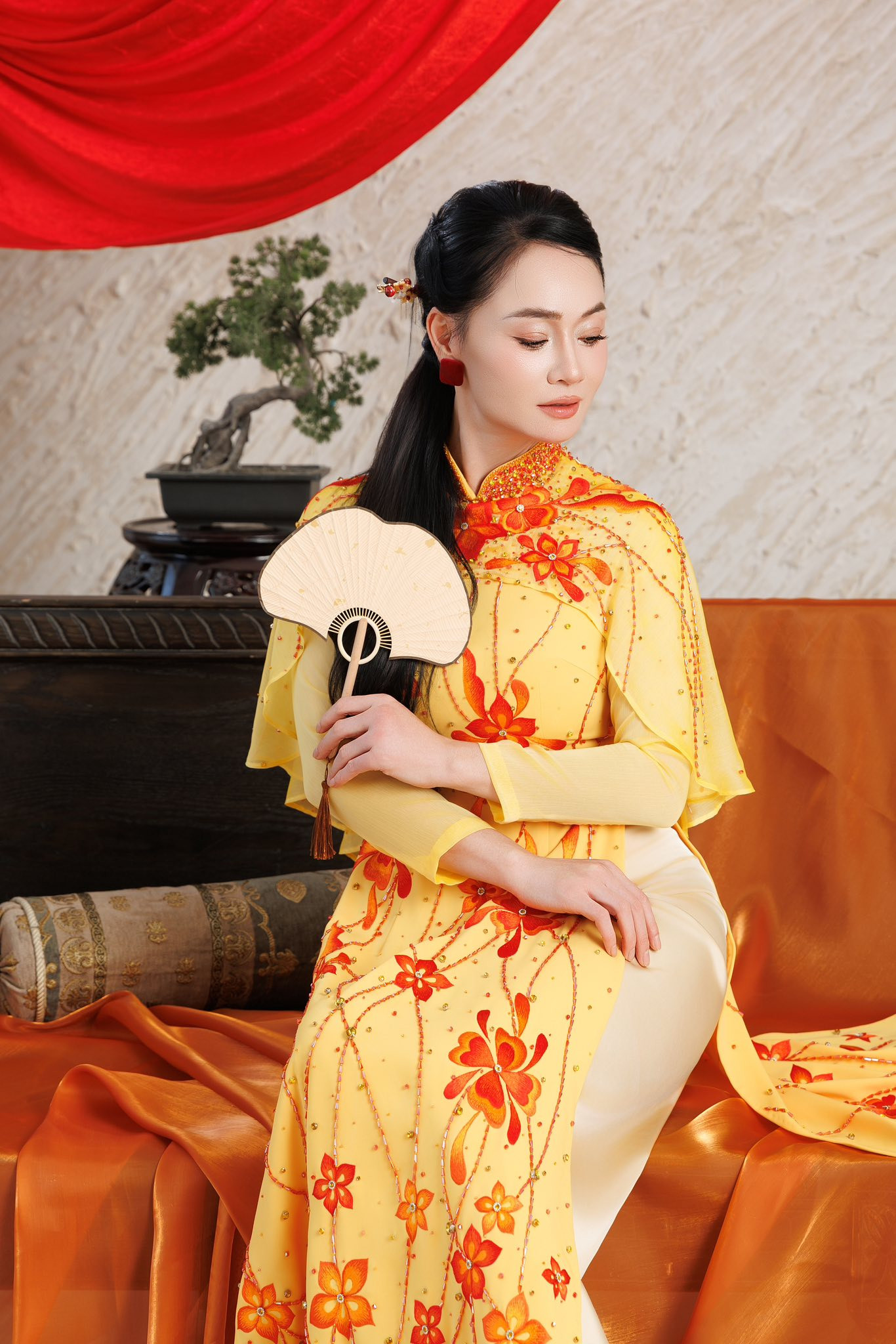 NSƯT Quách Thu Phương chi rất nhiều tiền để tìm ra phương pháp tập luyện trẻ đẹp, khỏe mạnh - Ảnh 2.