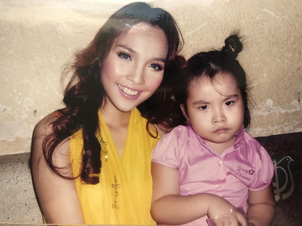 Nữ ca sĩ “Nhật ký của mẹ” sau 24 năm đơn thân nuôi con gái, hiện có cuộc sống bình yên ở tuổi trung niên - Ảnh 6.