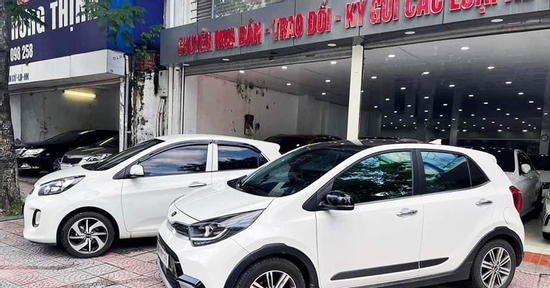 Thị trường xe cũ: Chưa đến 200 triệu vẫn có thể 'tậu' được xe số tự động đời cao