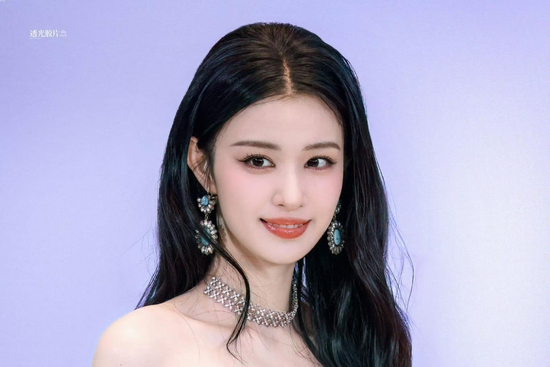 Vương Sở Nhiên phải hủy lịch trình vì vấn đề sức khỏe