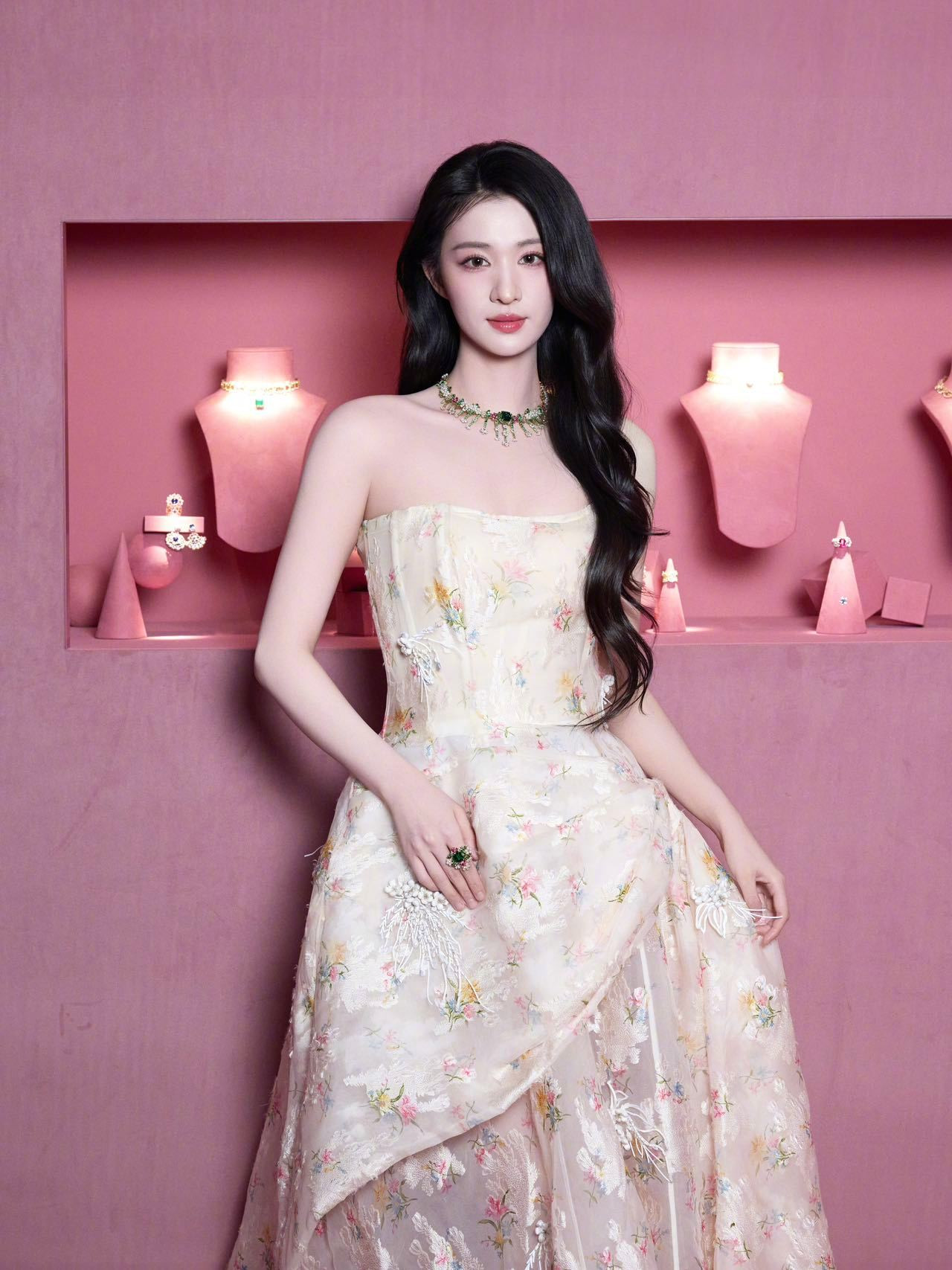 Vương Sở Nhiên phải hủy lịch trình vì vấn đề sức khỏe - Ảnh 1