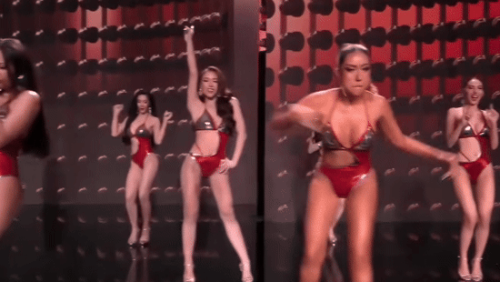 Điệu nhảy hút tỷ view gây tranh cãi ở Hoa hậu Hòa bình