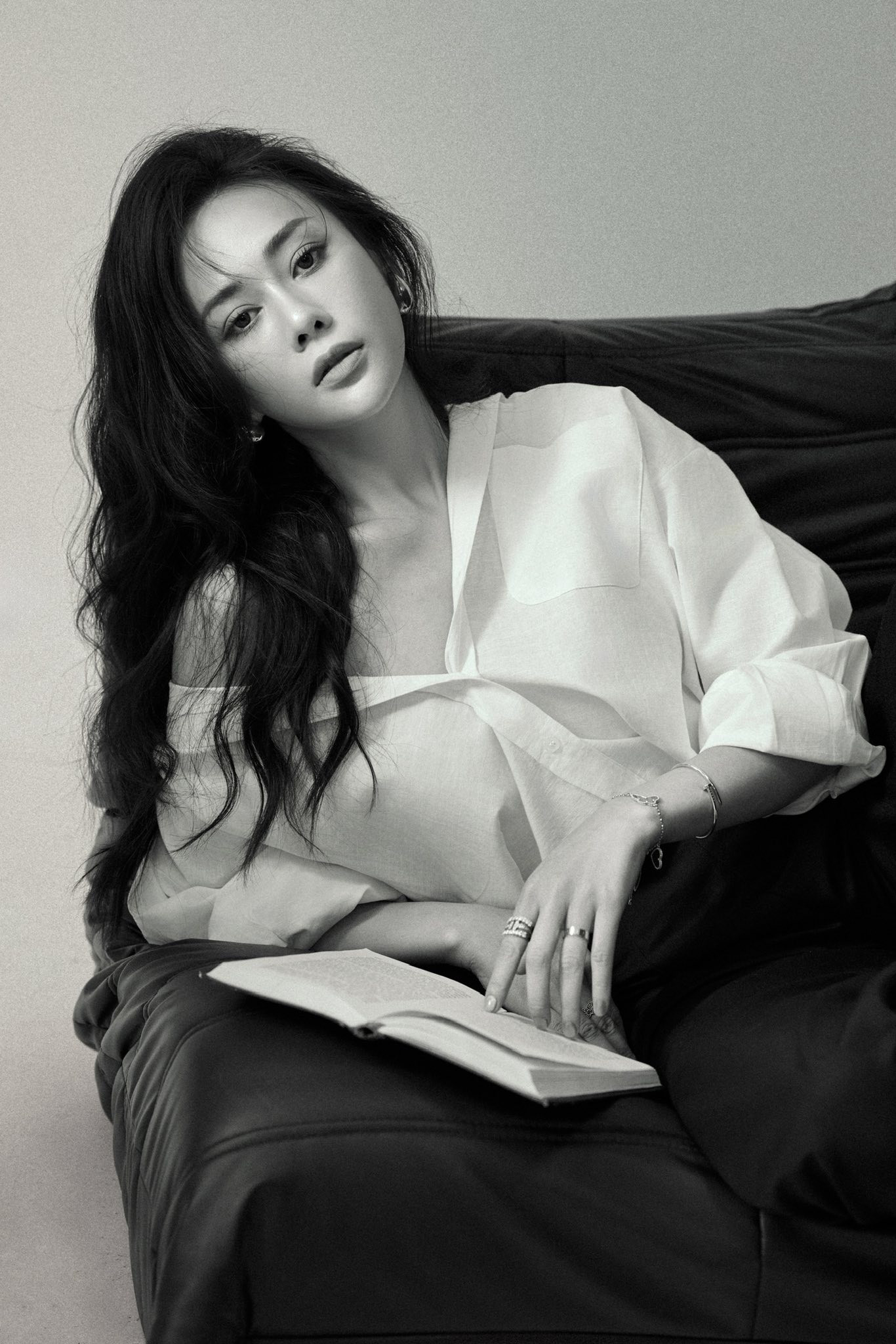 Nhan sắc Phương Oanh ngày trở lại MXH - Ảnh 2.