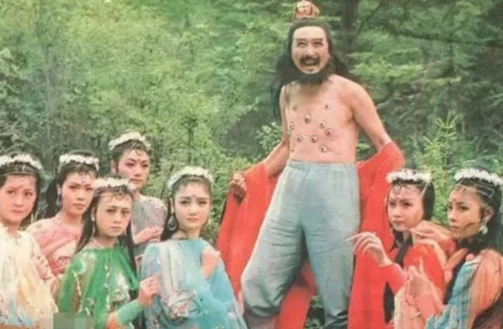 'Yêu quái trăm mắt' trong Tây du ký: Là phó chủ nhiệm đoàn phim, học vấn đáng nể - 2