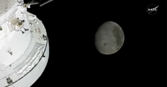Artemis II lập kỷ lục mới: Phi hành gia bay xa Trái Đất nhất trong lịch sử
