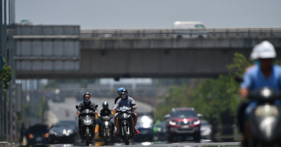 Dự báo thời tiết 7/4/2026: Nắng nóng đầu mùa 'đổ lửa' gay gắt, Trung Bộ vượt 40 độ