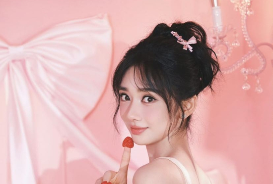 Trúng số độc đắc đúng ngày 9/4/2026, thần Tài 'xướng tên' 3 con giáp ngửa đầu đón quý nhân