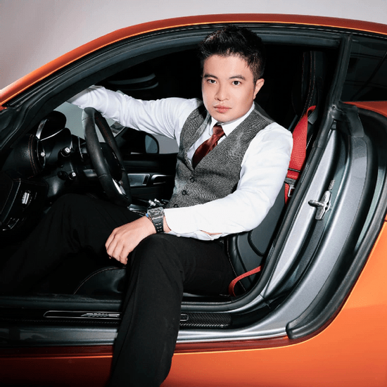 Gia đình chi hàng tỷ đồng tìm mối quan hệ 