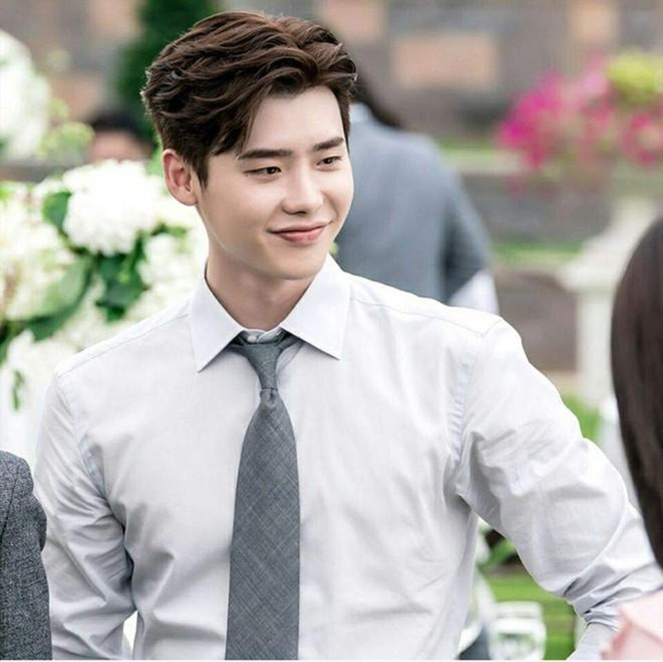 lee jong suk