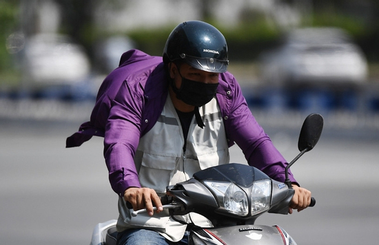 Nắng nóng trở lại toàn miền Bắc, Hà Nội tăng nhiệt nhanh