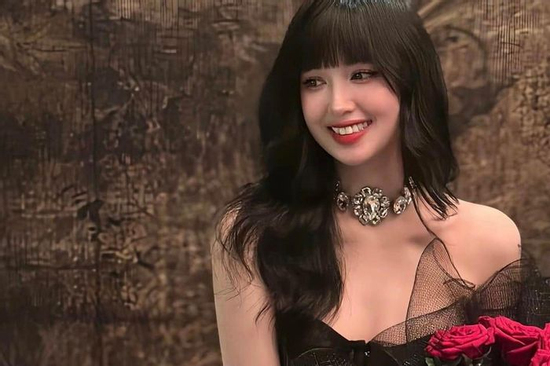 Rời showbiz 10 năm, hotgirl Tâm Tít tuổi U40 nhan sắc 'cực phẩm', sống hạnh phúc bên chồng