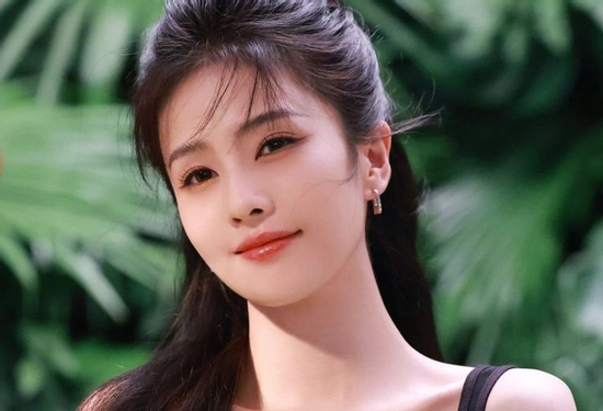 Trúng số độc đắc vào 2 ngày liên tiếp (2/5-3/5), 3 con giáp 'ngồi mát ăn bát vàng', tiền kéo về chật két