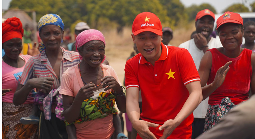 quang-linh-vlog-1-1777617991.png