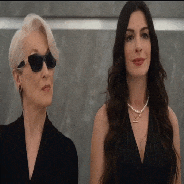 cat-xe-khong-tin-noi-cua-dan-cast-the-devil-wears-prada-2-e29e02c037e4453b8da54a35945fbdb4-88.gif