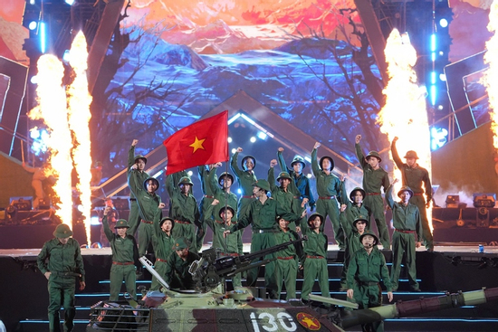 Mãn nhãn dàn khí tài xuất hiện tại Sao Nhập Ngũ Concert 2026