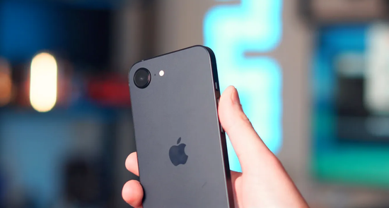 Sắp có iPhone Neo giá rẻ chưa từng thấy, Apple quyết tâm 'chơi tất tay'?