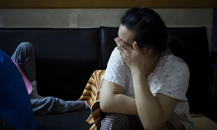 'Ông và cháu còn thông đồng nói dối bố mẹ': Tâm sự phụ huynh Hà Nội khiến nhiều người vừa thương vừa khó xử