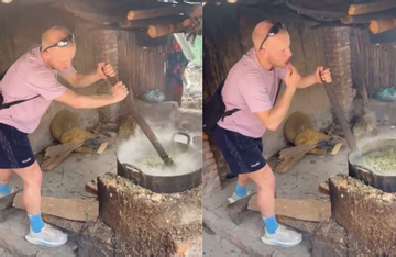 Khách Tây nấu cám lợn ở Hà Giang, vừa khuấy vừa nếm thử khiến dân mạng cười bò