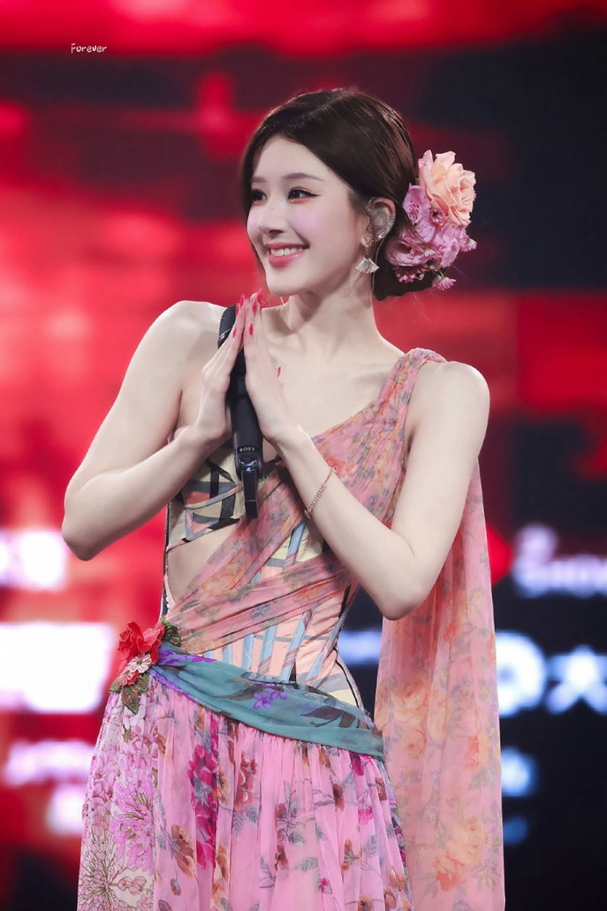 nhan sac trieu lo tu - ngoi sao doi mat chi trich hat nhep khi xa roi dien anh hinh anh 11