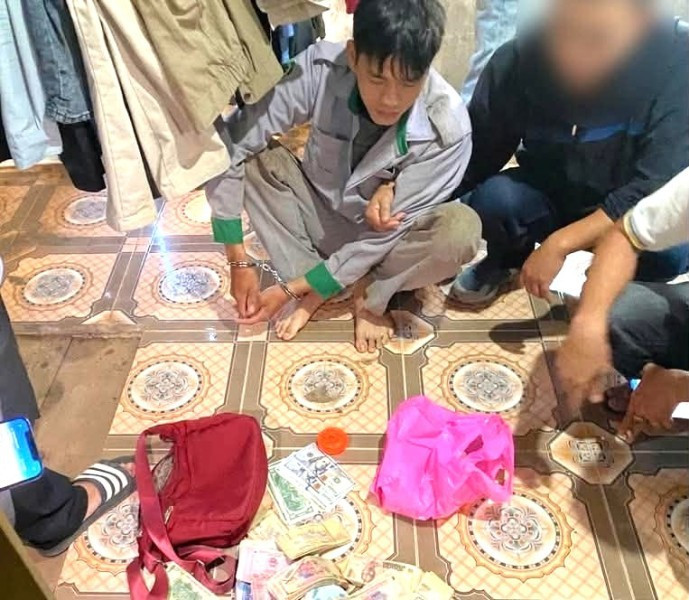 Trộm tiền mừng cưới 1.jpg