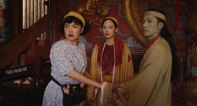 Dai tiec trang mau 8.jpg