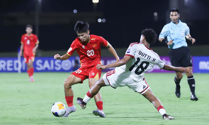 U17 Việt Nam thắng ngược U17 UAE dù thủng lưới ở giây 16. (Ảnh: VFF)