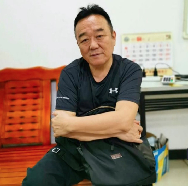 Diễn viên từng đóng Trư Bát Giới nhưng bị lãng quên trong 'Tây du ký' là ai?插图2 Thôi Cảnh Phú không theo đuổi diễn xuất để trở thành giảng viên.