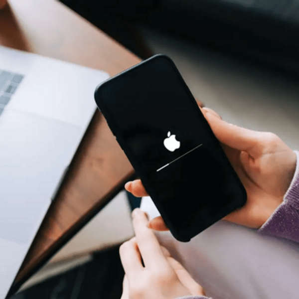 iPhone đối mặt nguy cơ tấn công mạng, Apple tung bản vá khẩn iOS 26.5