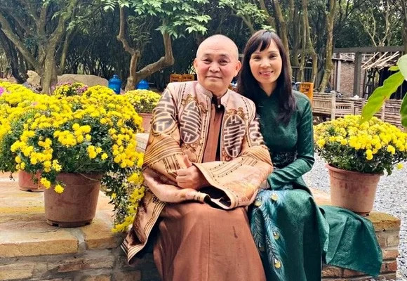 Nghệ sĩ Xuân Hinh