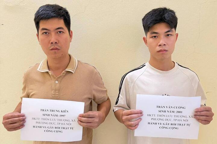 Trần Trung Kiên và Trần Văn Cường tại cơ quan công an.
