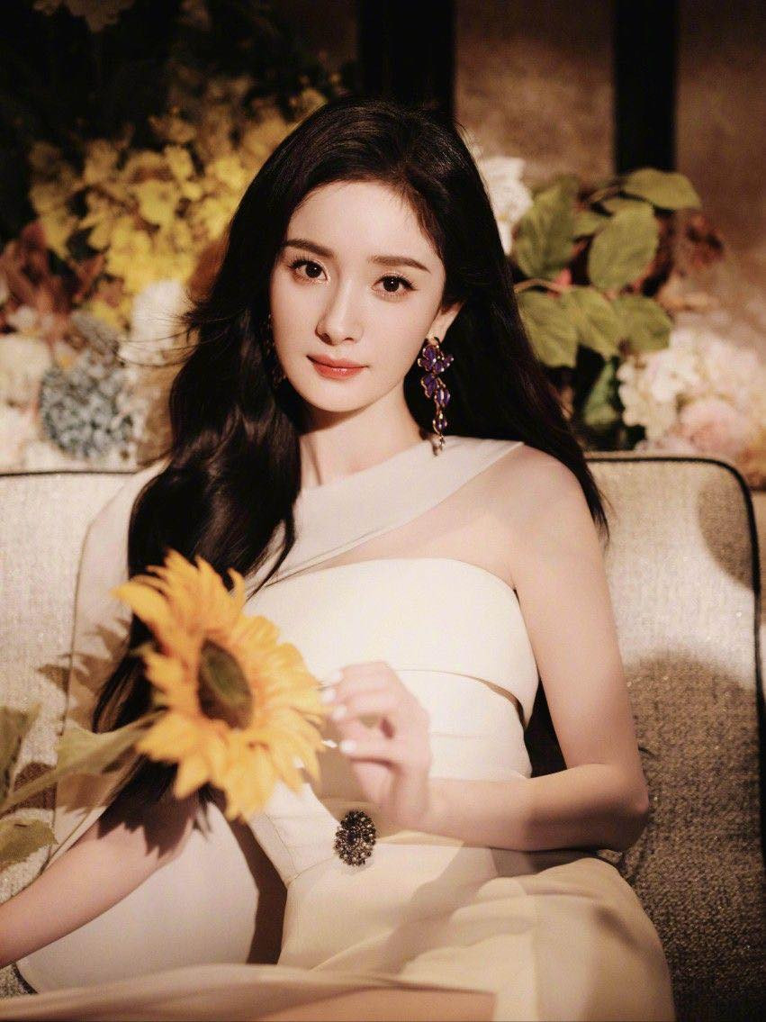 Đúng 16h30 ngày mai, thứ Hai 18/5/2026, 3 con giáp phúc lớn mệnh dày, sự nghiệp thăng hoa插图 Đúng 16h30 ngày mai, thứ Hai 18/5/2026, 3 con giáp phúc lớn mệnh dày, sự nghiệp thăng hoa, thiên hạ không ai sánh bằng - Ảnh 1
