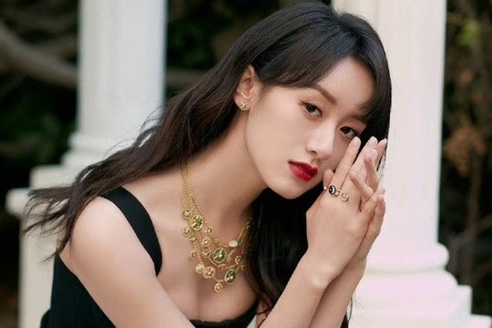 Nữ diễn viên bị phong sát tại Trung Quốc bất ngờ có màn trở lại tại Việt Nam