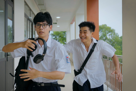 Câu chuyện tình bạn đầy cảm xúc trong 'Phía bên kia thành phố'