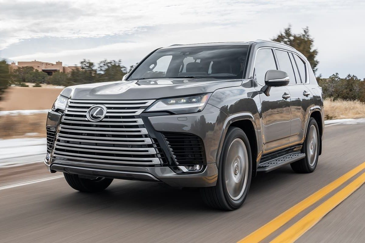 Lexus LX 600.jpg