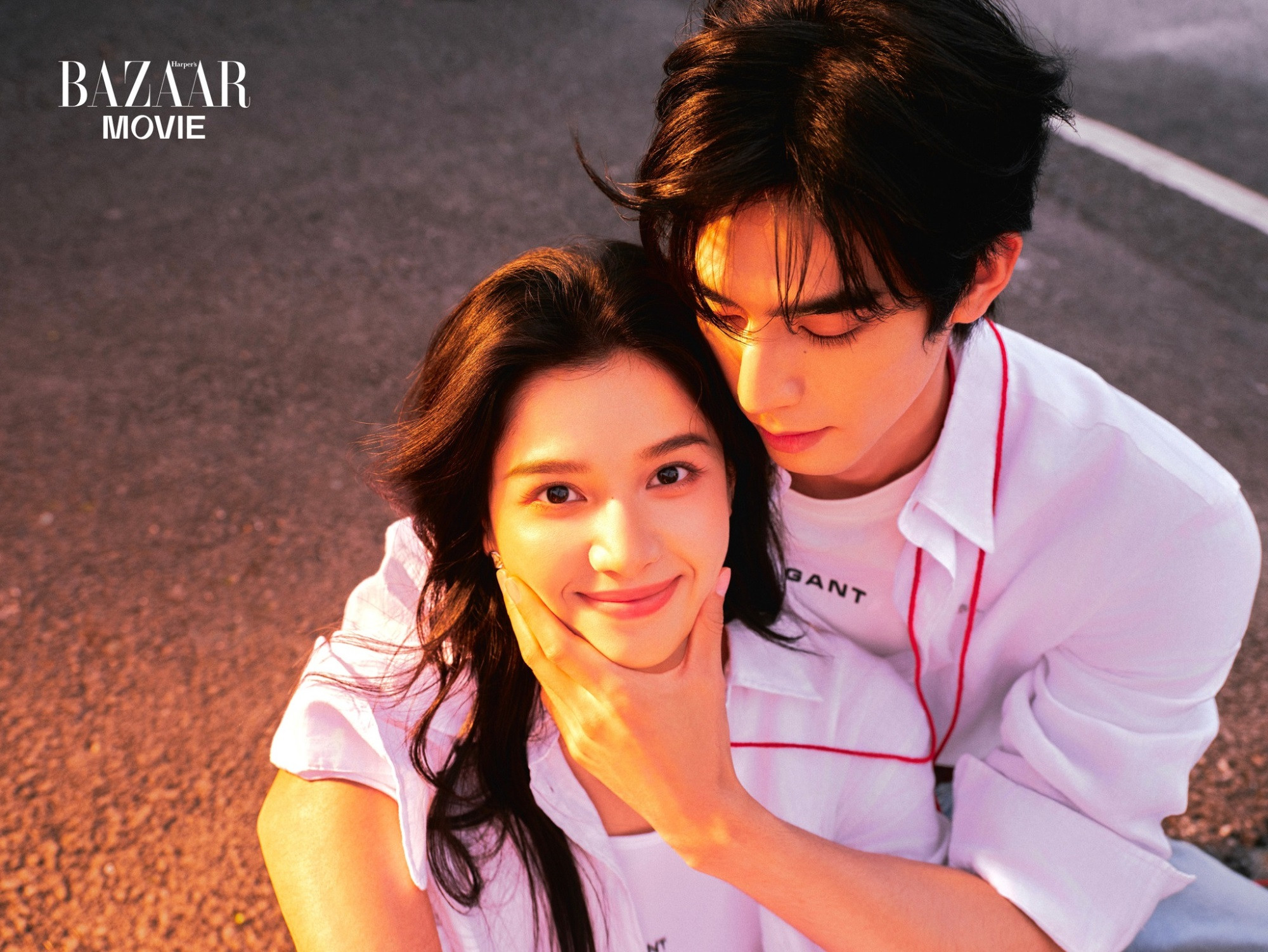 Khoảnh khắc cực tình cảm của Trương Tịnh Nghi và Tống Uy Long 'gây sốt' cõi mạng - Ảnh 6