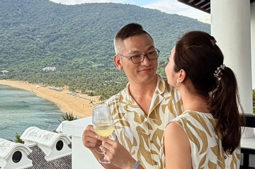 Hoa hậu đẹp bậc nhất Việt Nam: Khoe khoảnh khắc hạnh phúc bên chồng đại gia