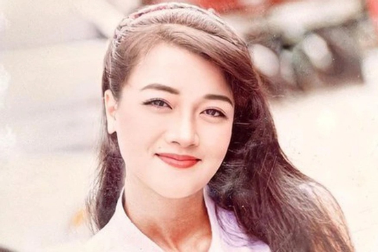 'Người đẹp làng hài' từng lọt top 15 cuộc thi Hoa hậu, sẵn sàng 'dìm nhan sắc' mang lại tiếng cười cho khán giả