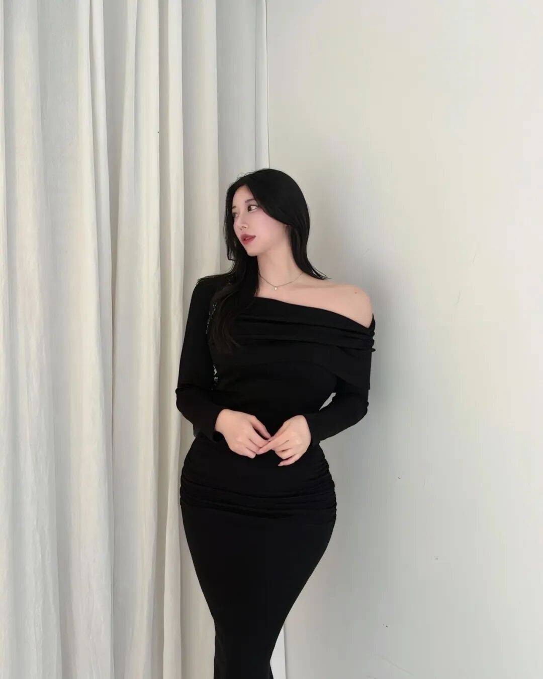 Biểu tượng 'mình hạc xương mai' bị lung lay bởi hot girl sở hữu dáng quả lê tuyệt mỹ đến từ Hàn Quốc插图5 文章配图-7