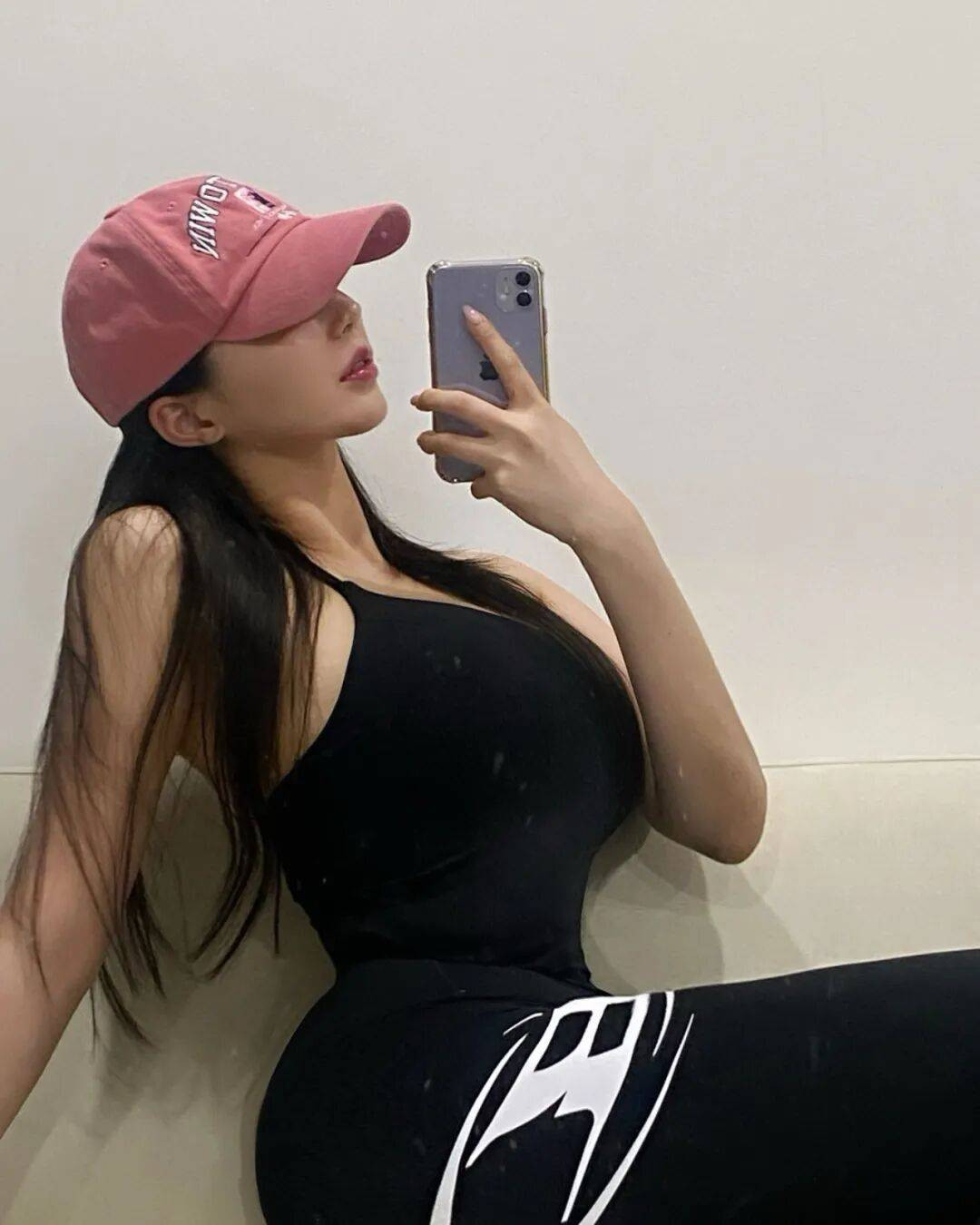 Biểu tượng 'mình hạc xương mai' bị lung lay bởi hot girl sở hữu dáng quả lê tuyệt mỹ đến từ Hàn Quốc插图 文章配图-2