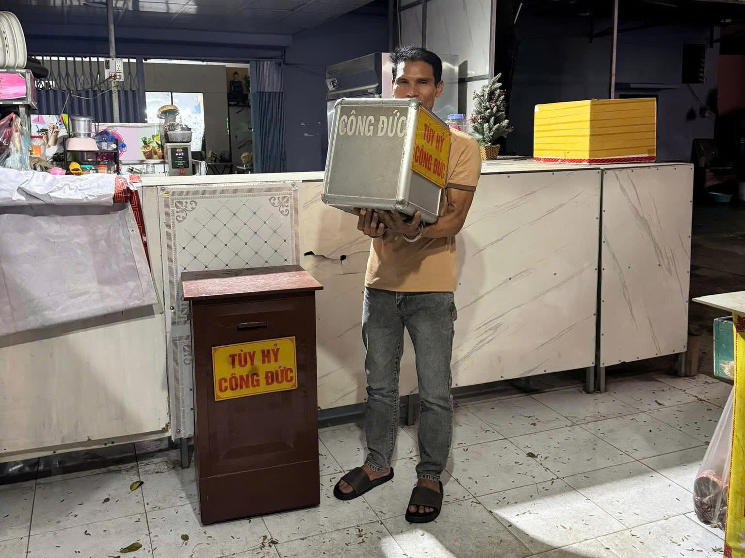 Nguyễn Văn Nhớ lại tái phạm , trộm tiền công đức tại chùa Chỉ sau 1 tháng ra tù - Ảnh 1.
