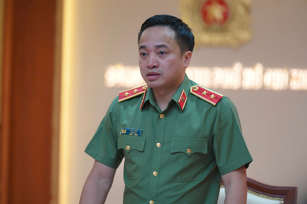 1.000 cảnh sát với 72 giờ truy bắt 2 nghi phạm nổ súng ở TPHCM插图6 trung tuong mai hoang.png