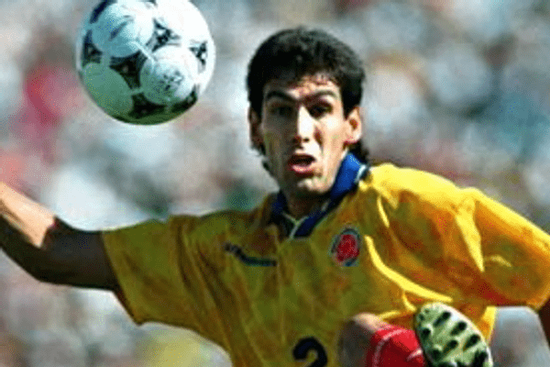 Bi kịch World Cup: Đá phản lưới nhà làm đội bị loại, 5 ngày sau tuyển thủ quốc gia bị sát hại