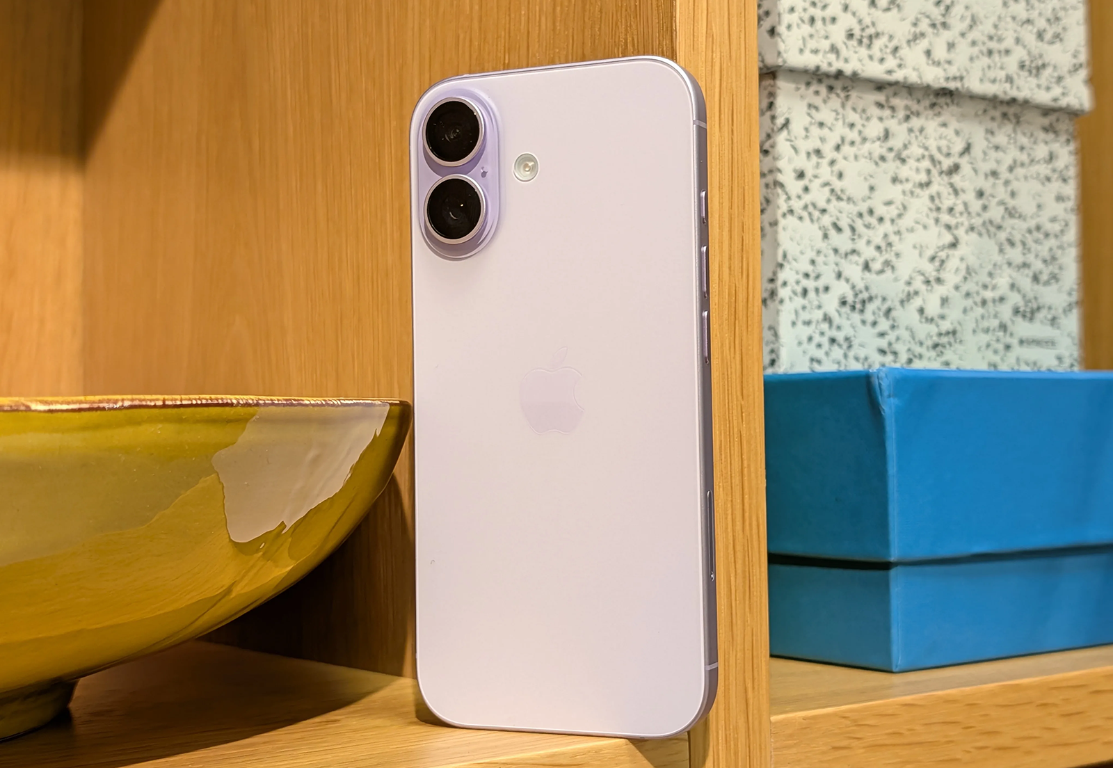 iPhone 18 2.png