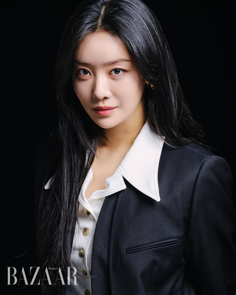 Mải sống ảo, mỹ nhân The Glory để lộ hành vi nguy hiểm trên xe, vi phạm pháp luật插图5 bzvn cha joo young phong cach 21